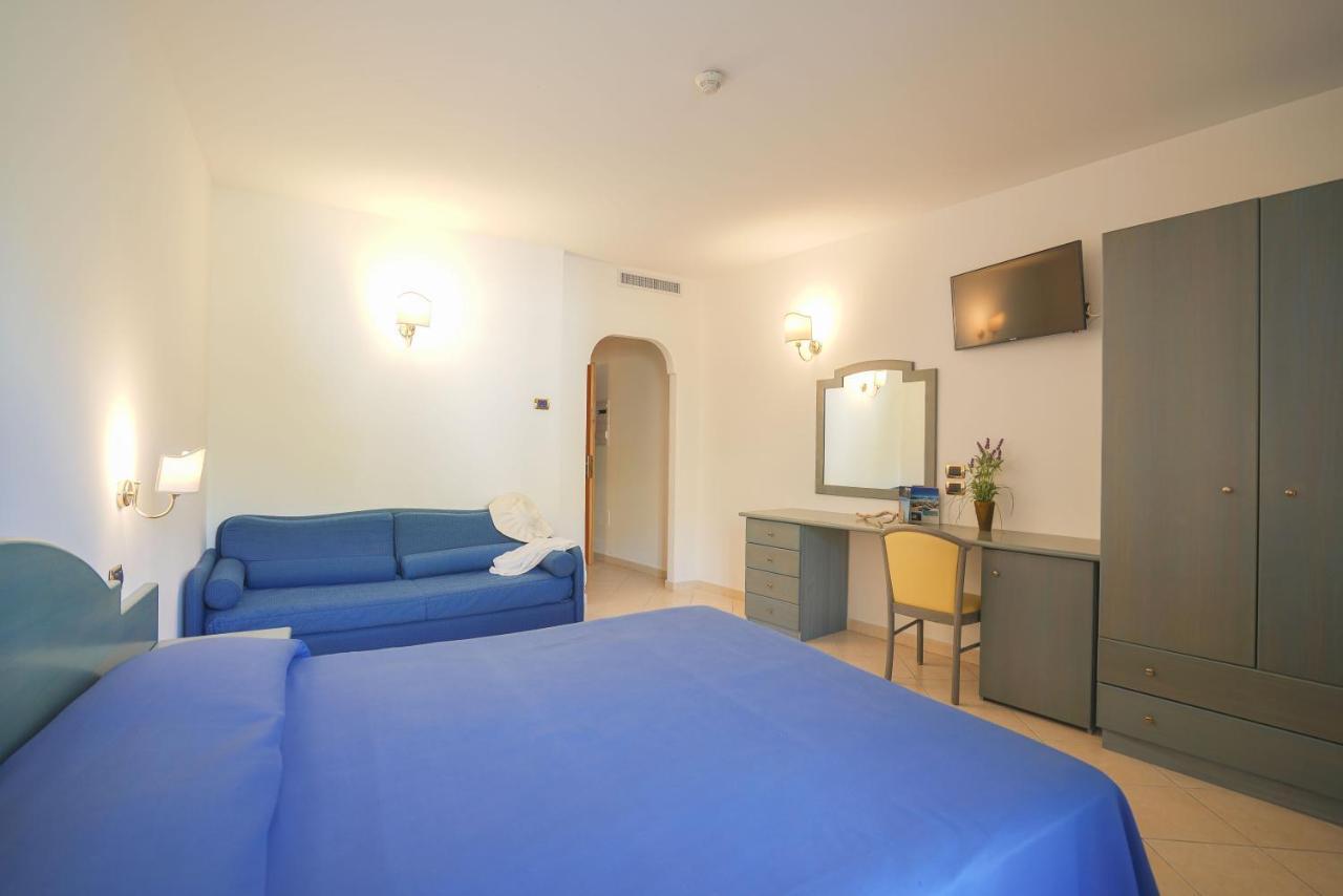 Hotel Scoglio Del Leone ザンブローネ エクステリア 写真