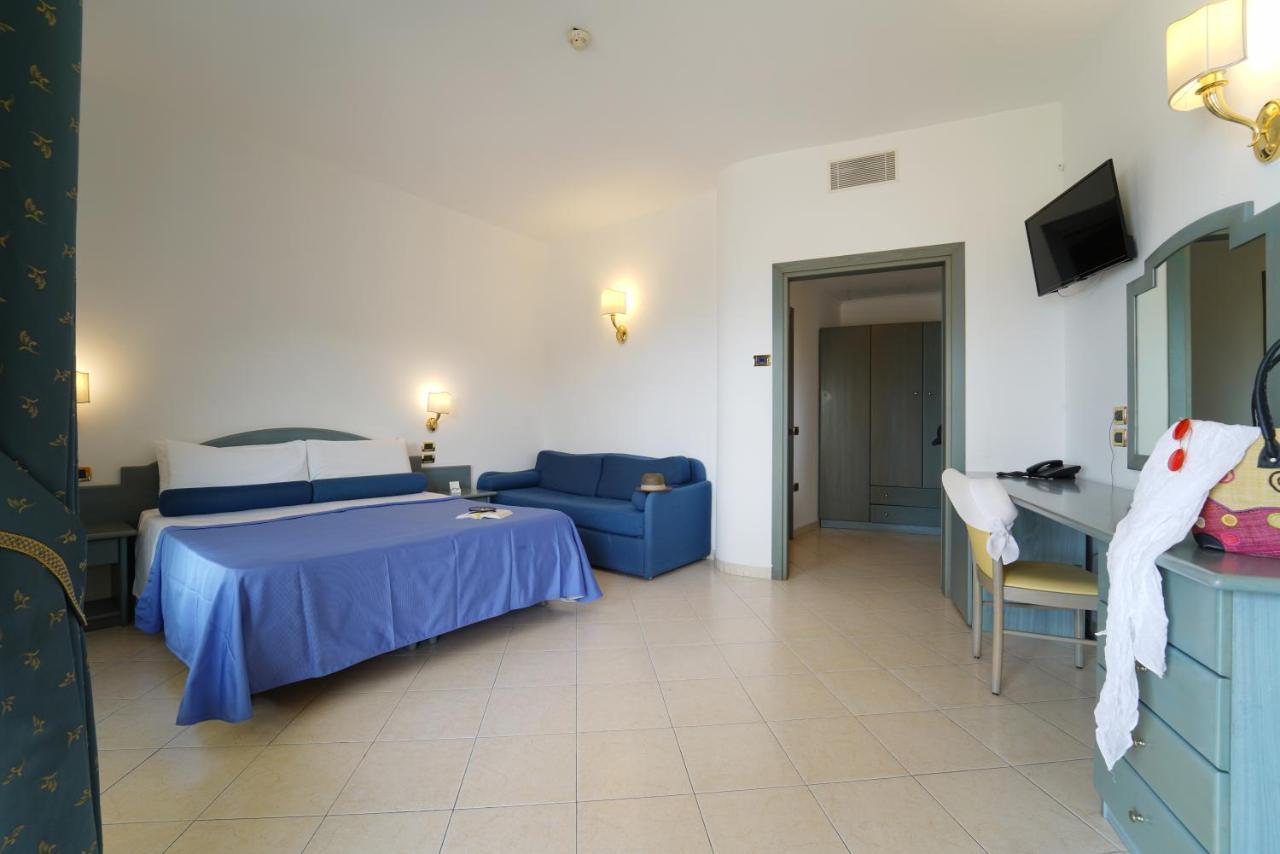 Hotel Scoglio Del Leone ザンブローネ エクステリア 写真