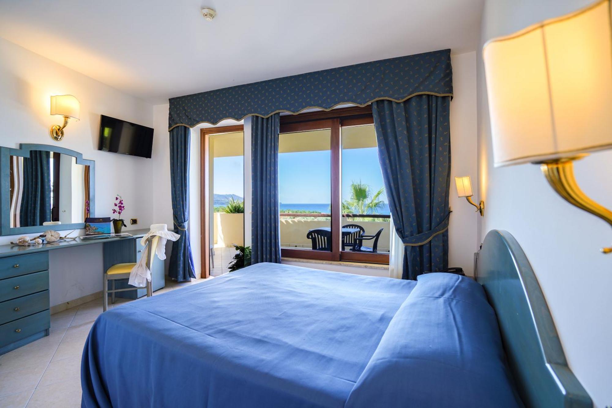 Hotel Scoglio Del Leone ザンブローネ エクステリア 写真